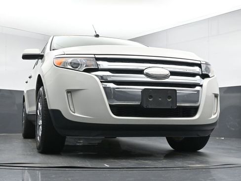 Used 2013 Ford Edge SEL image 34