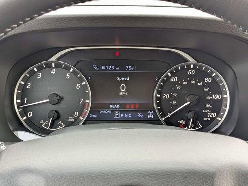 New 2026 Nissan Frontier SV w/ SV Convenience Package AWD/4WD image 15