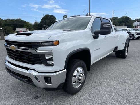 New 2026 Chevrolet Silverado 3500 LT w/ All Star Edition AWD/4WD image 6