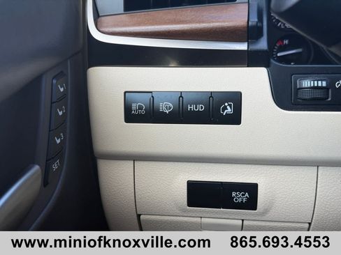 Used 2017 Lexus LX 570 4WD w/ Luxury Package image 29