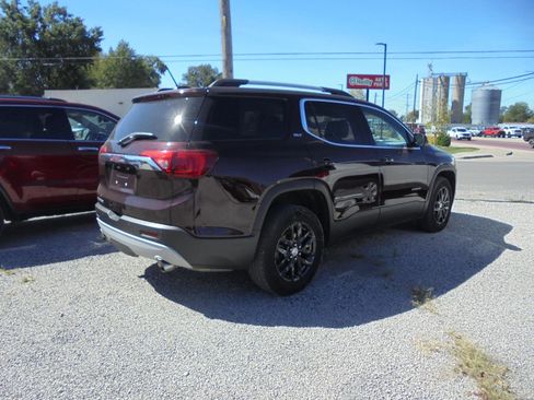 Used 2018 GMC Acadia SLT image 4