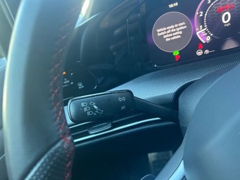 Used 2025 Volkswagen GTI SE image 23