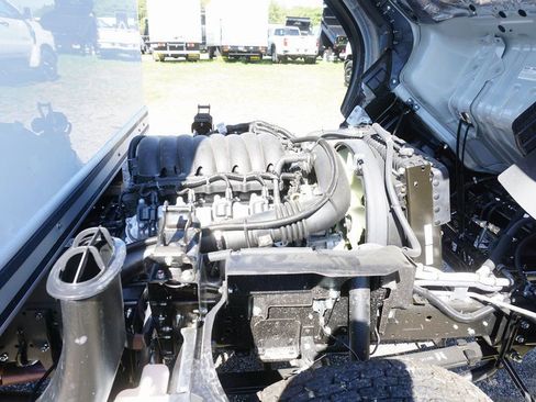 New 2025 Chevrolet Low Cab Forward image 22