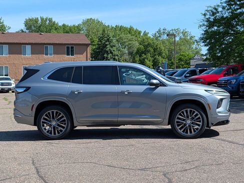 New 2026 Buick Enclave Avenir w/ Super Cruise Package AWD/4WD image 19