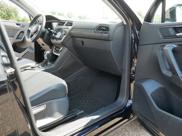 Certified 2023 Volkswagen Tiguan SE AWD/4WD image 20
