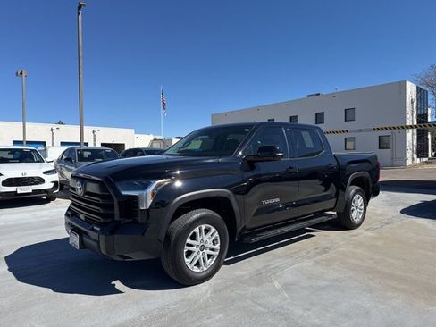 Used 2024 Toyota Tundra SR5 w/ Advanced Technology Package AWD/4WD image 2