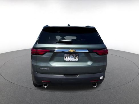 Used 2023 Chevrolet Traverse LT image 12