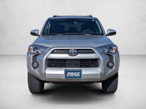 Used 2021 Toyota 4Runner SR5 image 2