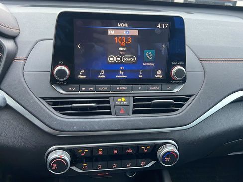 Used 2019 Nissan Altima 2.5 SR w/ SR Premium Package image 8