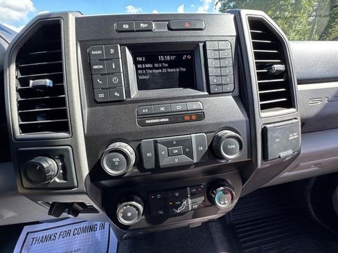 Used 2021 Ford F550 4x4 Regular Cab Super Duty image 14