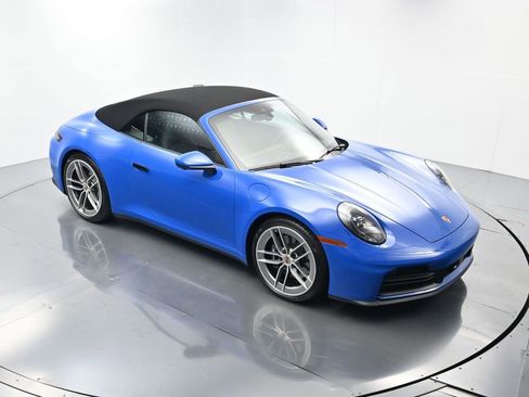 Certified 2025 Porsche 911 Carrera image 36