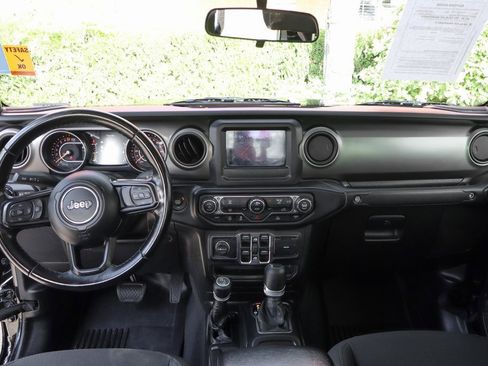 Used 2020 Jeep Gladiator Sport w/ Quick Order Package 24S image 29