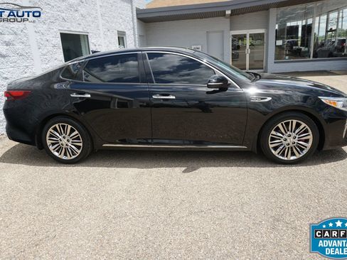 Used 2016 Kia Optima SX w/ Chrome Wheel Package FWD image 6