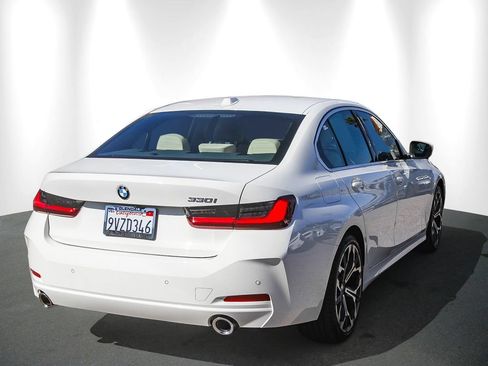 Used 2026 BMW 330i Sedan w/ Convenience Package RWD image 6