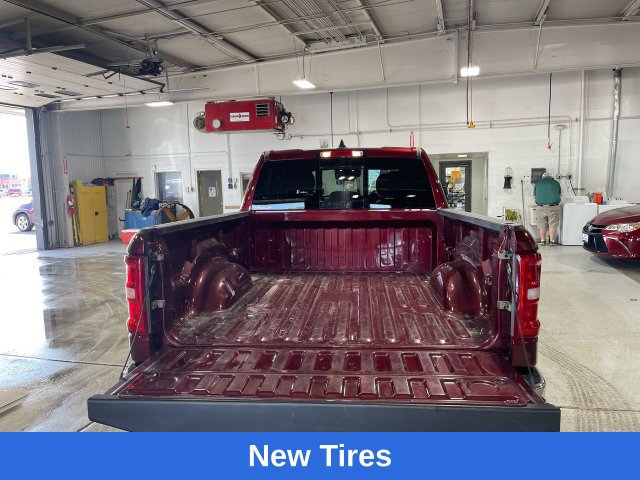 Used 2025 RAM 1500 Big Horn AWD/4WD image 24