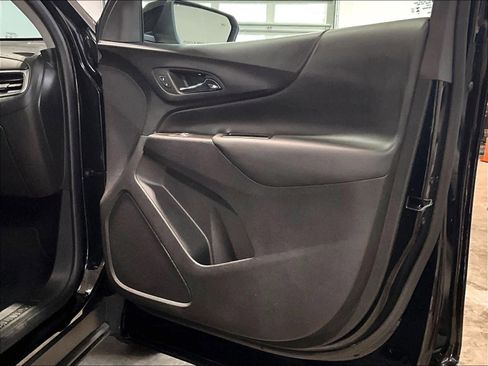 Certified 2024 Chevrolet Equinox LT image 12