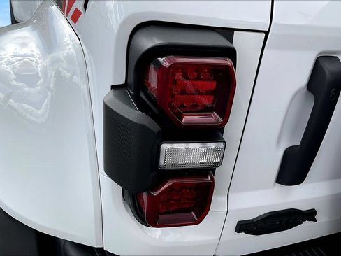 Used 2024 Ford Bronco Raptor AWD/4WD image 23