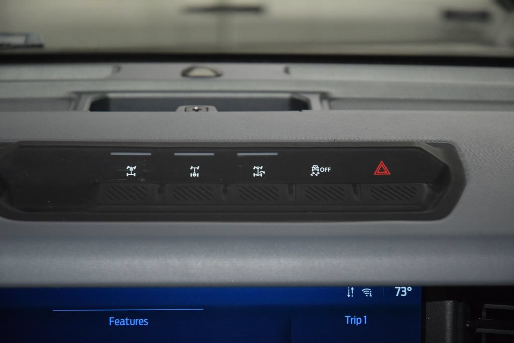Used 2024 Ford Bronco Everglades AWD/4WD image 34