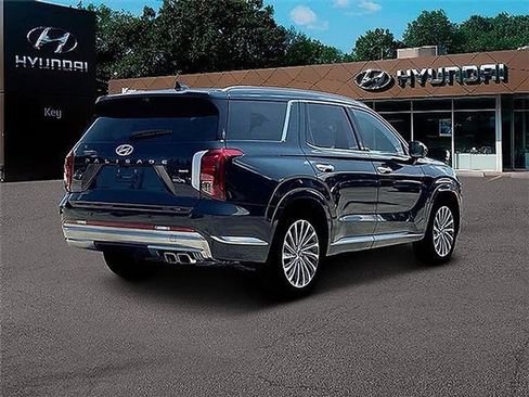 Used 2025 Hyundai Palisade Calligraphy AWD/4WD image 10