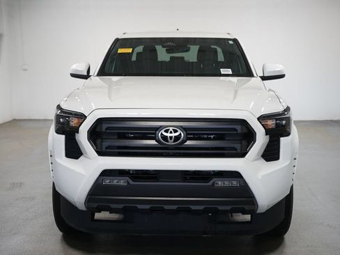 Certified 2025 Toyota Tacoma SR5 RWD image 2