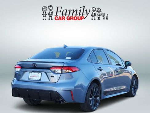 Used 2024 Toyota Corolla SE FWD image 4