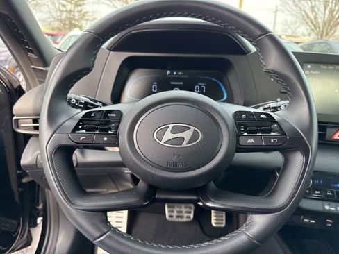 Certified 2025 Hyundai Elantra Sport image 10