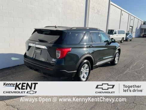 Used 2022 Ford Explorer XLT w/ Class IV Trailer Tow Package image 4