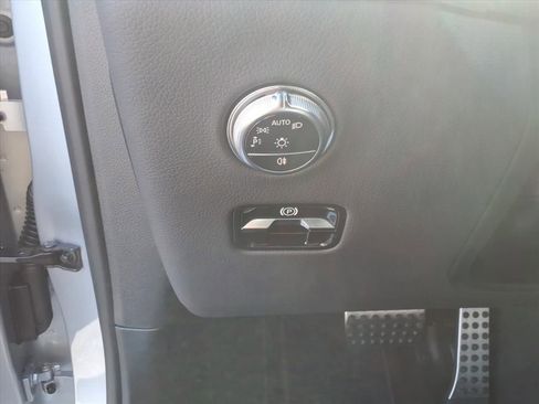 Certified 2026 Mercedes-Benz GLC 300 4MATIC image 17