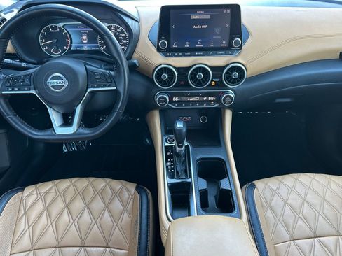 Used 2020 Nissan Sentra SV w/ SV Premium Package image 16