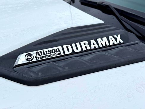 Used 2021 Chevrolet Silverado 3500 W/T w/ WT Convenience Package image 3