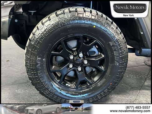 Used 2021 Jeep Wrangler Willys image 7