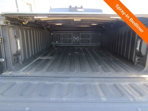 Used 2017 RAM 2500 Laramie w/ Convenience Group AWD/4WD image 21