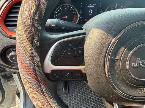Used 2020 Jeep Renegade Sport AWD/4WD image 16