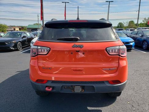 Used 2017 Jeep Compass Trailhawk w/ Leather Interior Group AWD/4WD image 4