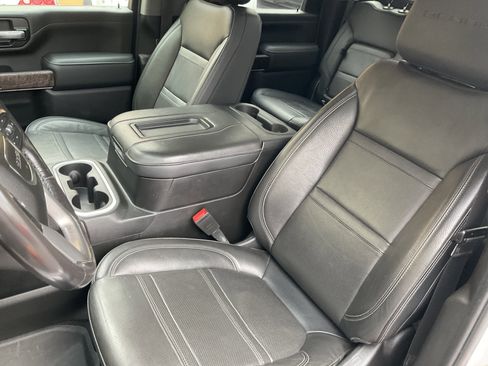 Used 2022 GMC Sierra 3500 Denali image 32