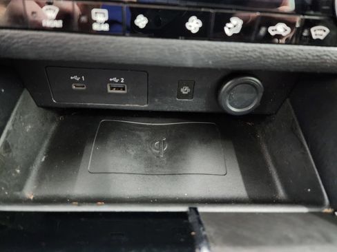 Used 2022 Mitsubishi Outlander SE AWD/4WD image 52