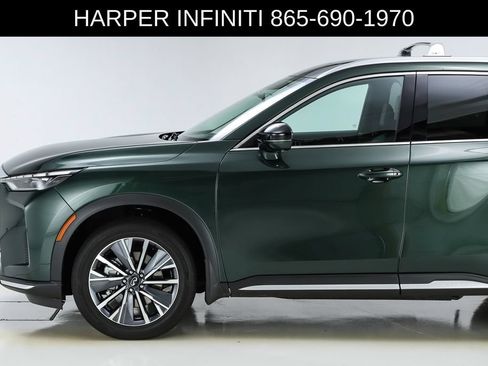 Certified 2026 INFINITI QX60 Luxe w/ Cargo Package AWD/4WD image 3