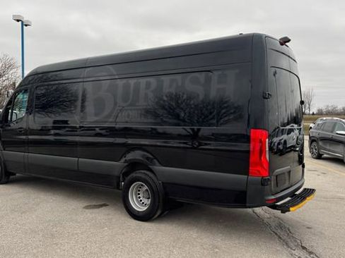 Used 2020 Mercedes-Benz Sprinter 3500 image 6