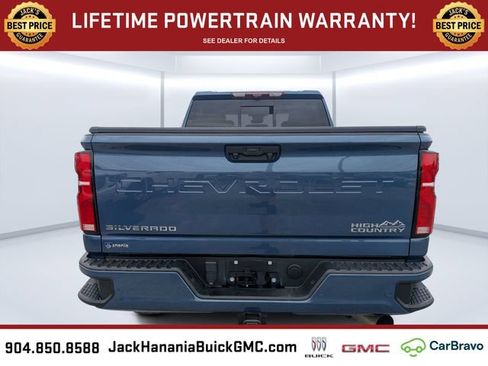 Used 2024 Chevrolet Silverado 3500 High Country w/ High Country Premium Package AWD/4WD image 4