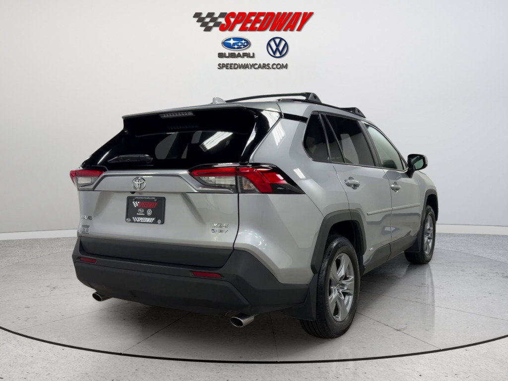 Used 2025 Toyota RAV4 XLE w/ Convenience Package AWD/4WD image 6