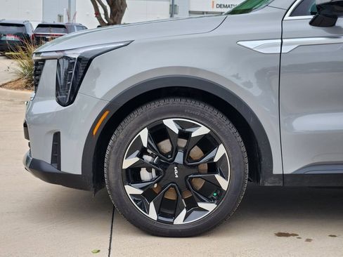 New 2026 Kia Sorento EX w/ EX Premium Package FWD image 5