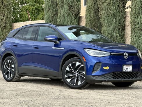 Used 2022 Volkswagen ID.4 Pro S image 2