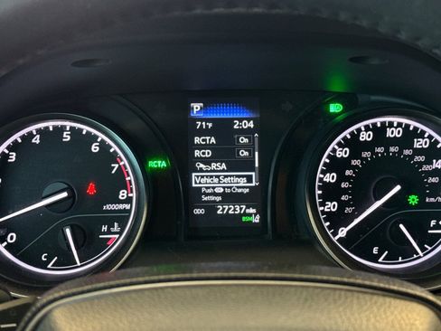 Used 2024 Toyota Camry SE w/ Audio Upgrade Package FWD image 28