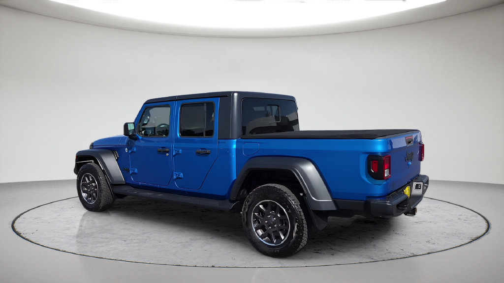 Used 2020 Jeep Gladiator Sport w/ Quick Order Package 24S AWD/4WD image 18