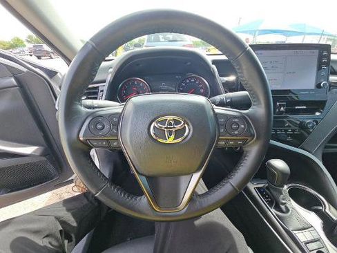 Used 2023 Toyota Camry XSE image 8