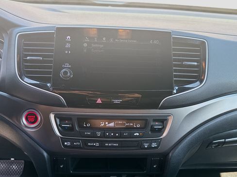 Certified 2024 Honda Passport EX-L image 12