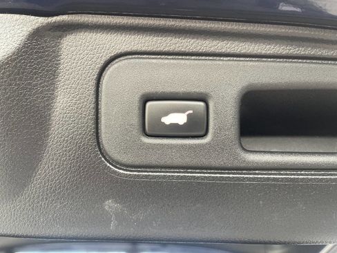 Used 2021 Honda Passport EX-L image 8