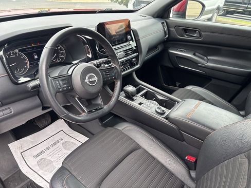 Used 2023 Nissan Pathfinder Rock Creek AWD/4WD image 10
