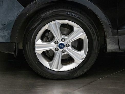 Used 2013 Ford Escape SE FWD image 9
