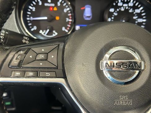 Used 2019 Nissan Rogue S w/ Special Edition Package image 28